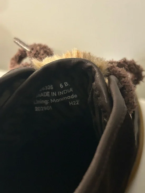 Cole Haan Summit Chukka Boots Shearling Lined Brown Women’s 6 NWOT - Picture 9 of 13